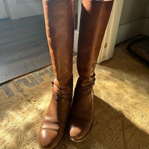 Frye Women’s boots